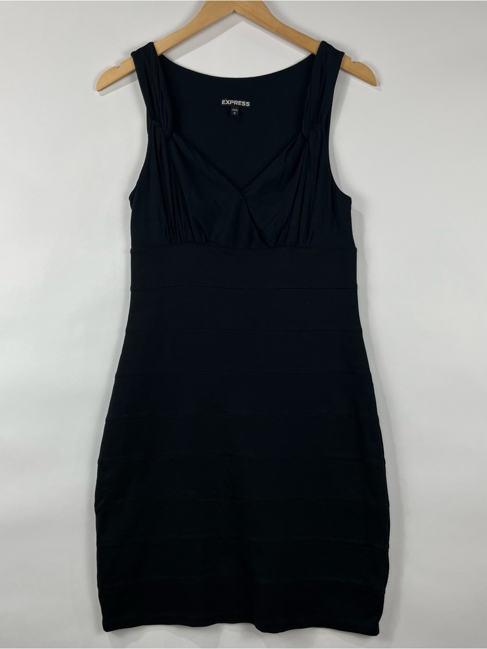 Express Medium Bodycon Bandage Dress Stretch Sculpting Cocktail Date Night